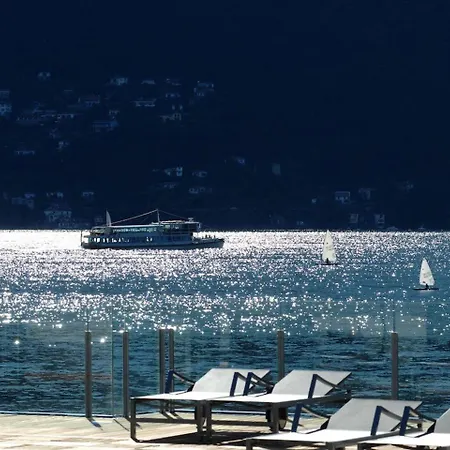 Italian Lakes 2 Bedroom With Pool